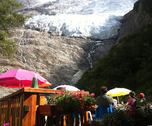 Glacier des Bossons et belvedere